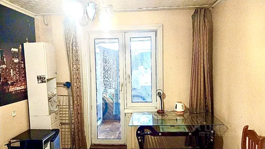 Комната Челябинская область, Челябинск ул. Энгельса, 44 (14.0 м) - Фото 2