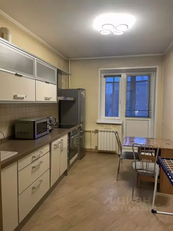 1-к кв. Красноярский край, Красноярск ул. Толстого, 21 (50.0 м) - Фото 1
