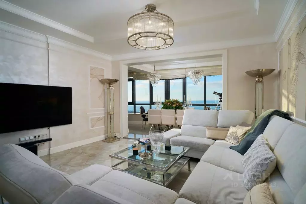 4-к кв. Краснодарский край, Сочи Центральный мкр, ул. Войкова, 21 ... - Фото 1