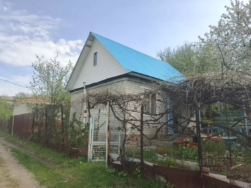 Дом в Саратовская область, с. Александровка  (32 м) - Фото 0