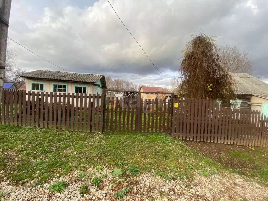 Дом в Калужская область, Дзержинский муниципальный округ, д. Карцово ... - Фото 1