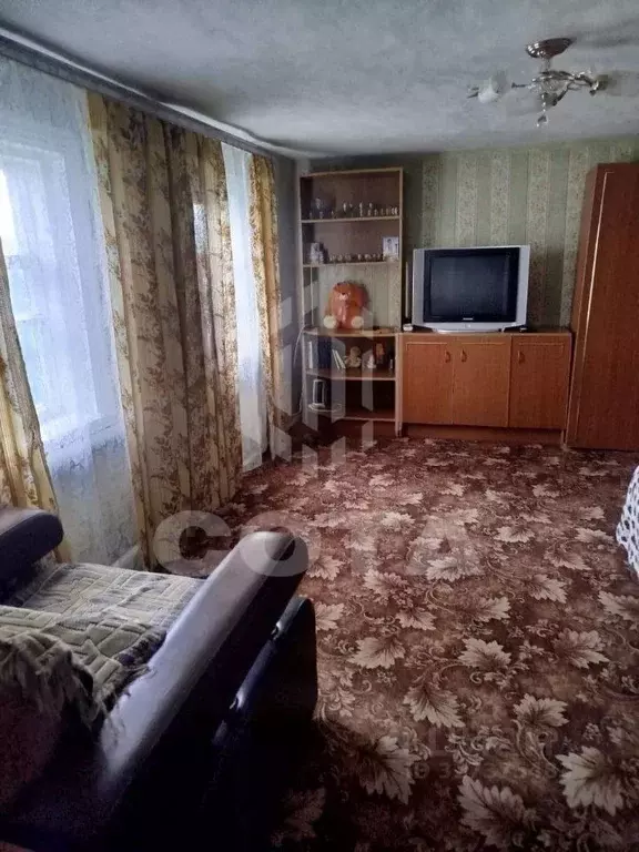 Дом в Воронежская область, Хохольское городское поселение, с. Хохол ... - Фото 1