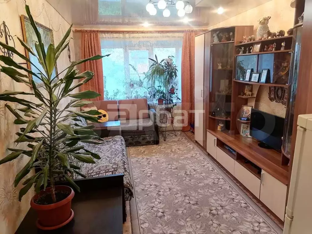 3-к. квартира, 59,5 м, 1/2 эт. - Фото 0
