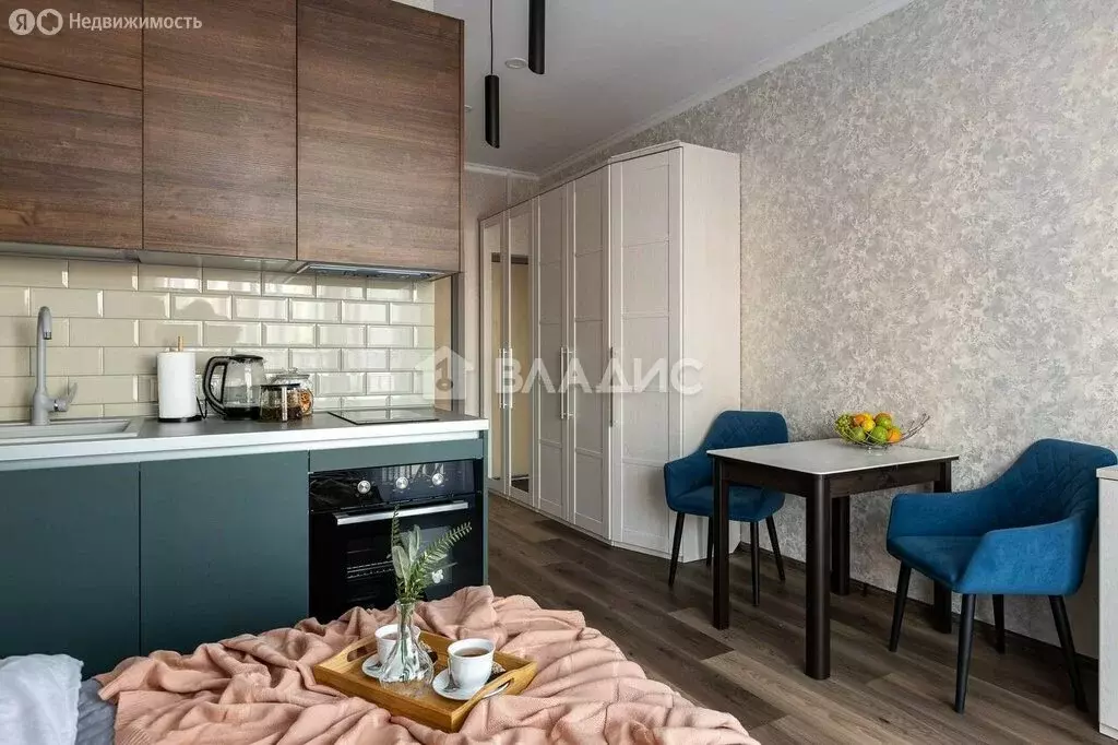 Квартира-студия: Одинцово, улица Маршала Бирюзова, 13 (30 м) - Фото 1