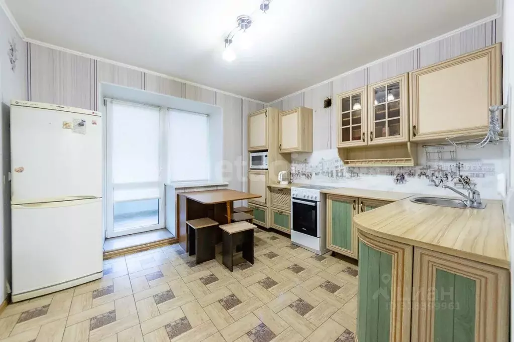 2-к кв. Хабаровский край, Хабаровск ул. Фурманова, 4 (62.2 м) - Фото 0