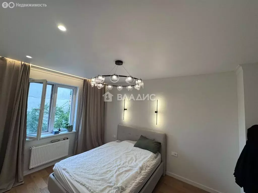 2-комнатная квартира: Калининград, улица Куйбышева, 60 (64.2 м) - Фото 1