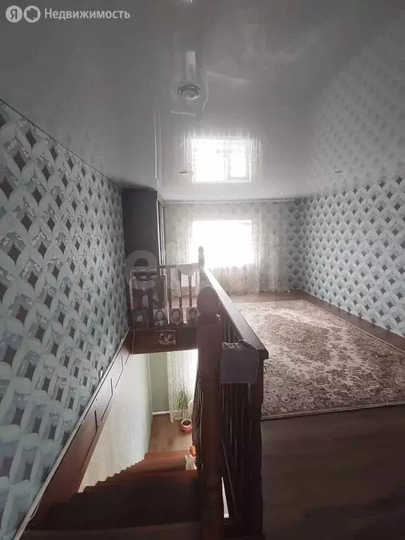 Дом в посёлок городского типа Голышманово, улица Куйбышева (121.1 м) - Фото 2