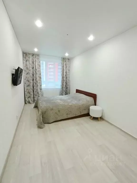 1-к кв. Татарстан, Казань ул. Аметьевская магистраль, 16к2 (40.6 м) - Фото 1