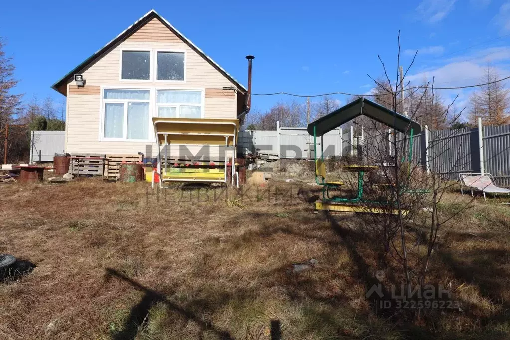 Дом в Магаданская область, Магадан Снежная ул. (59 м) - Фото 0