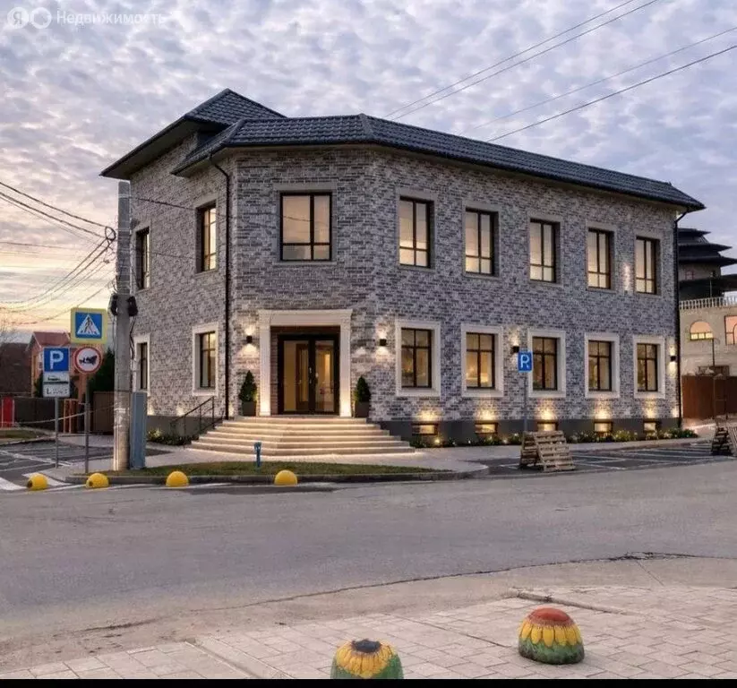 Помещение свободного назначения (750 м) - Фото 1