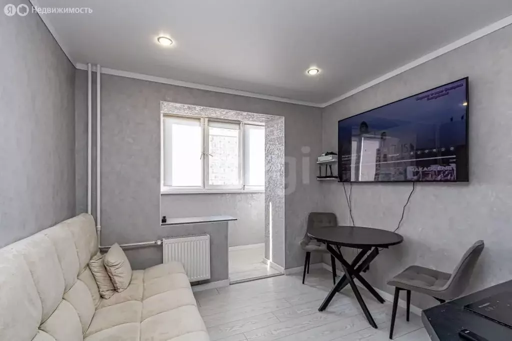 Квартира-студия: Тюмень, Интернациональная улица, 199к4 (15.7 м) - Фото 0