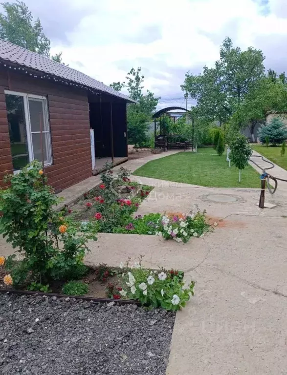 Дом в Волгоградская область, Волгоград ул. Шурухина (54 м) - Фото 1