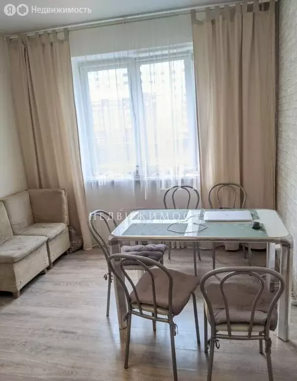 3-комнатная квартира: Санкт-Петербург, проспект Королёва, 69 (75.8 м) - Фото 1