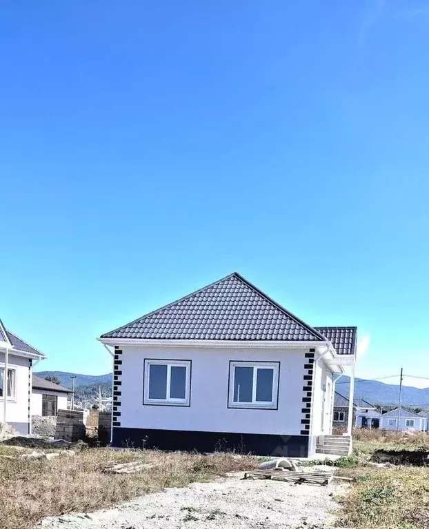 Дом в Краснодарский край, Новороссийск городской округ, Семигорский ... - Фото 0