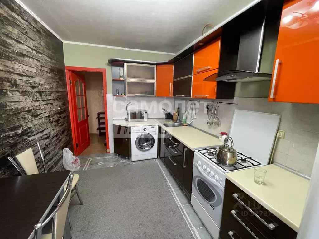 3-к кв. Краснодарский край, Ейск Баррикадная ул., 27/3 (65.0 м) - Фото 1