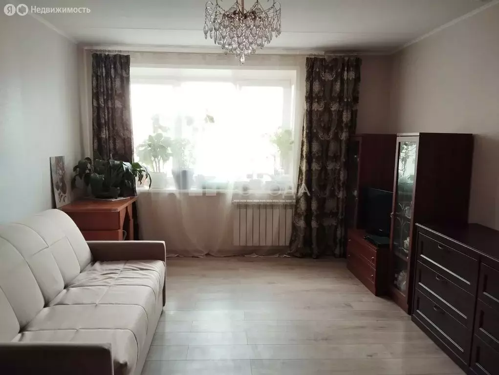 3-комнатная квартира: Новосибирск, улица Молодости, 46 (60 м) - Фото 0