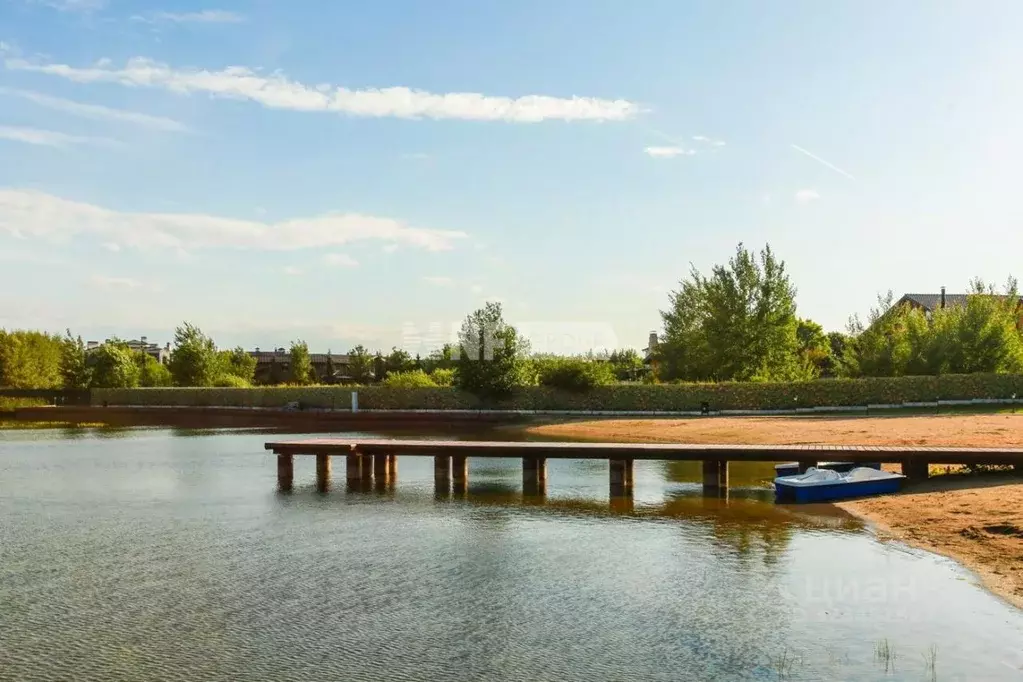 Участок в Московская область, Красногорск городской округ, д. ... - Фото 2