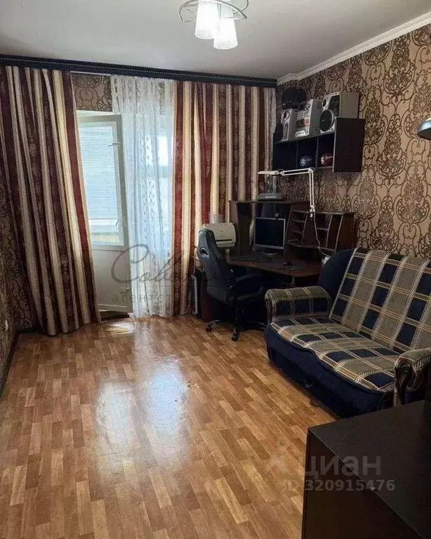 2-к кв. Белгородская область, Старый Оскол Космос мкр, 12 (65.0 м) - Фото 0