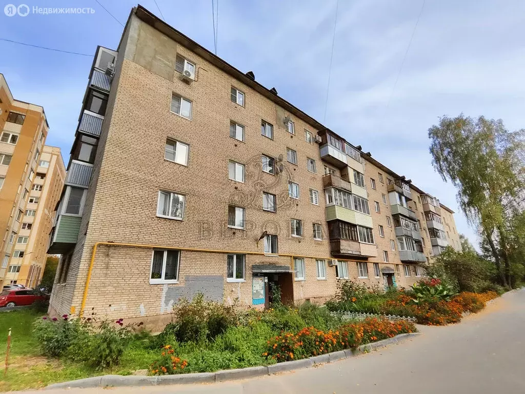 3-комнатная квартира: Павловский Посад, улица 1 Мая, 30 (58.2 м) - Фото 1