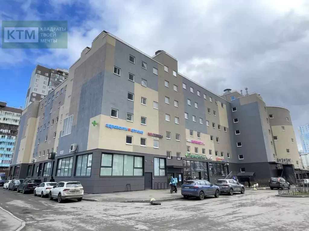Торговая площадь в Санкт-Петербург Комендантский просп., 66к2 (100 м) - Фото 1