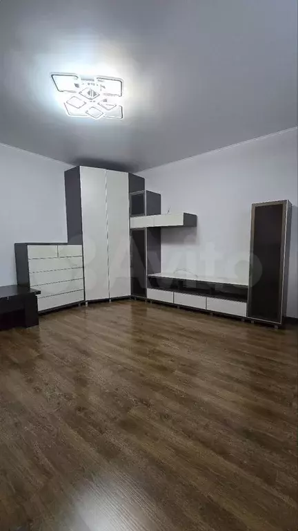 2-к. квартира, 52 м, 5/9 эт. - Фото 1