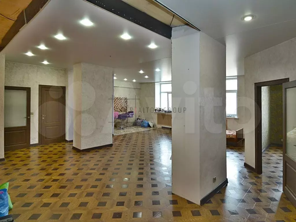 3-к. квартира, 93 м, 4/5 эт. - Фото 1