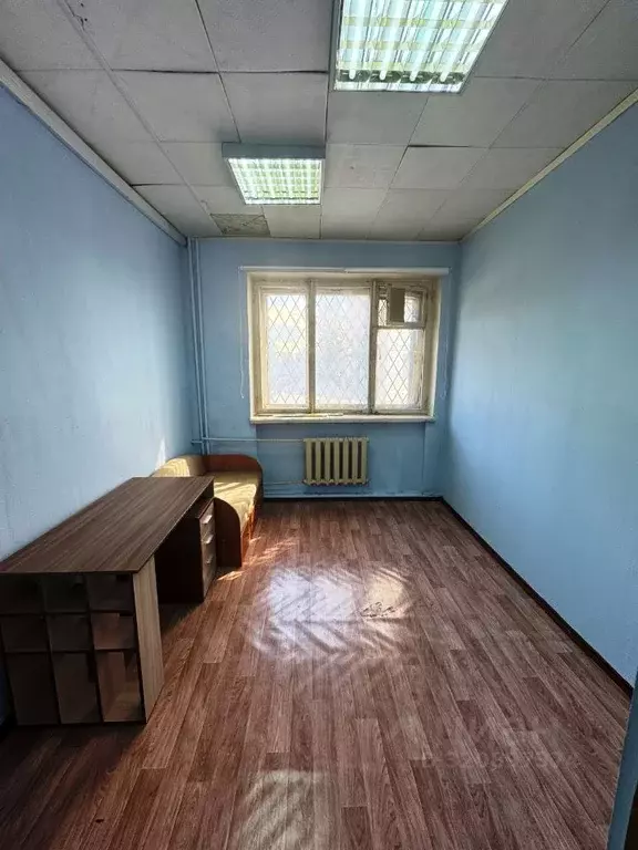 Помещение свободного назначения в Московская область, Реутов просп. ... - Фото 1