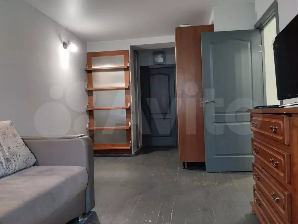 1-к. квартира, 32 м, 1/5 эт. - Фото 0