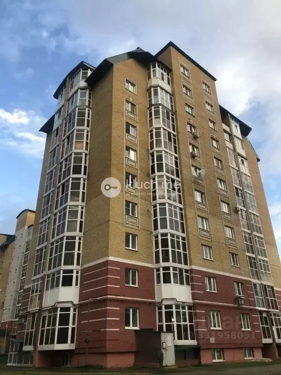 3-к кв. Татарстан, Казань ул. Гарифа Ахунова, 20 (82.5 м) - Фото 1