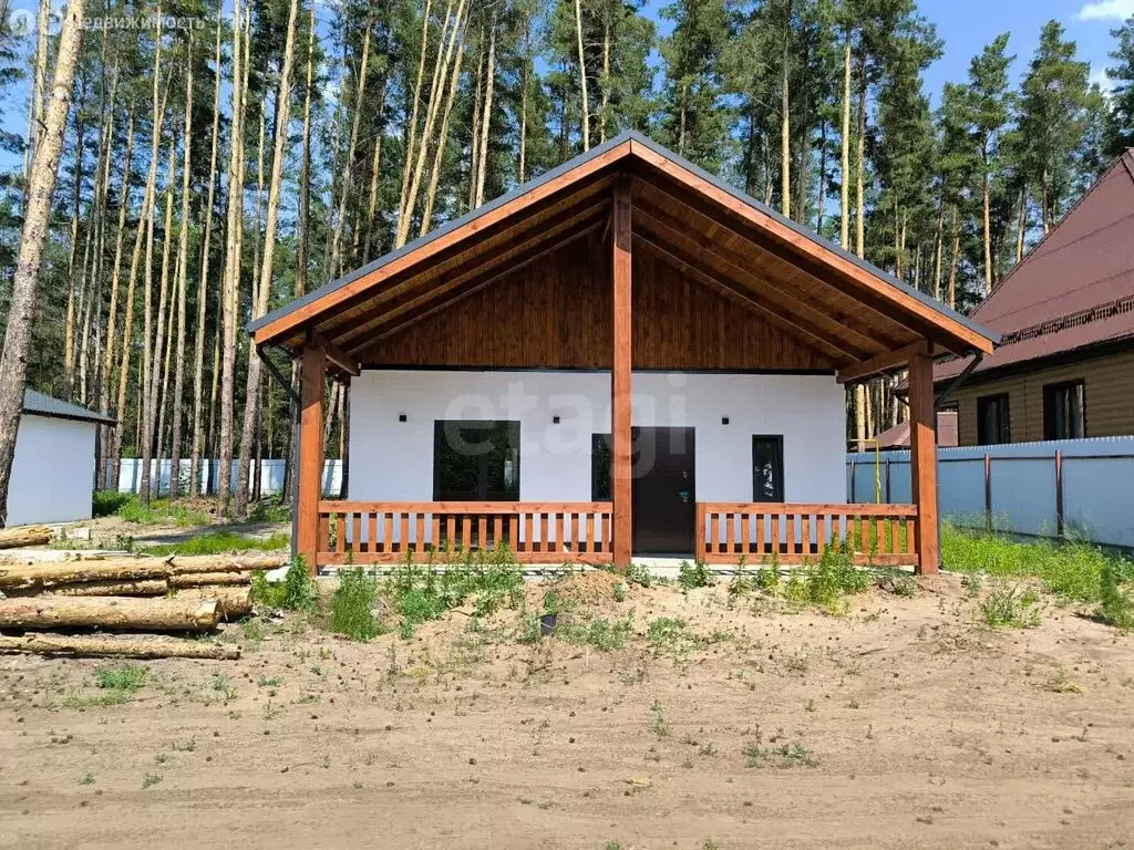 Дом в село Лесниково, Лесная улица (104 м) - Фото 1
