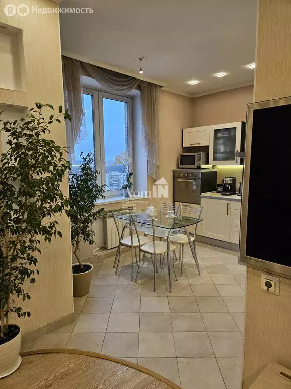 3-комнатная квартира: Санкт-Петербург, улица Асафьева, 5к1 (87.5 м) - Фото 2