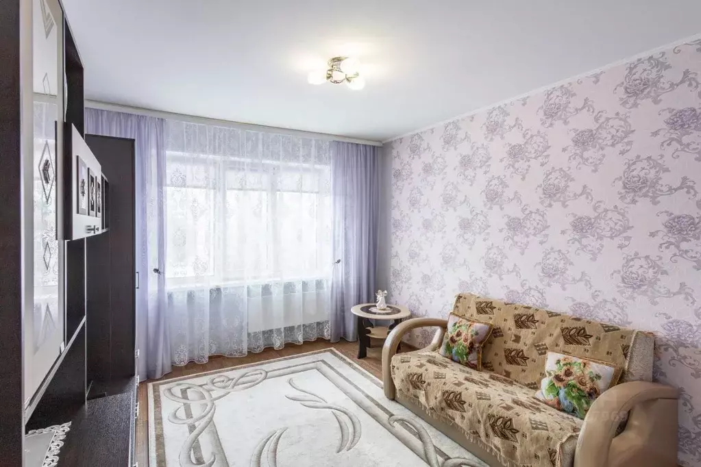 1-к кв. Омская область, Омск ул. Малиновского, 10/1 (34.0 м) - Фото 2