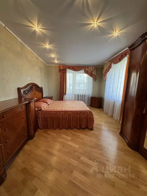 3-к кв. Санкт-Петербург ул. Коллонтай, 17к3 (90.0 м) - Фото 1