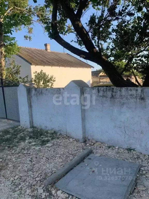 Дом в Крым, Черноморский район, Окуневское с/пос, с. Красносельское  ... - Фото 2