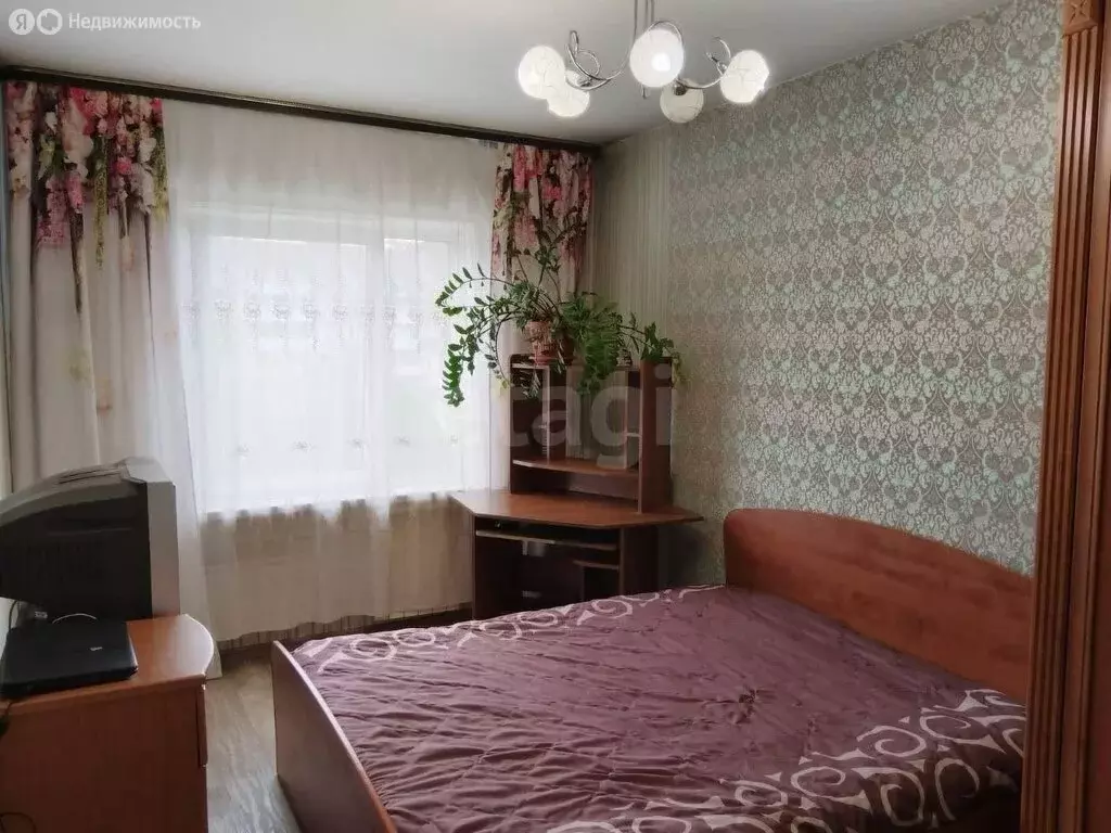 3-комнатная квартира: Иркутск, микрорайон Университетский, 10 (67 м) - Фото 1