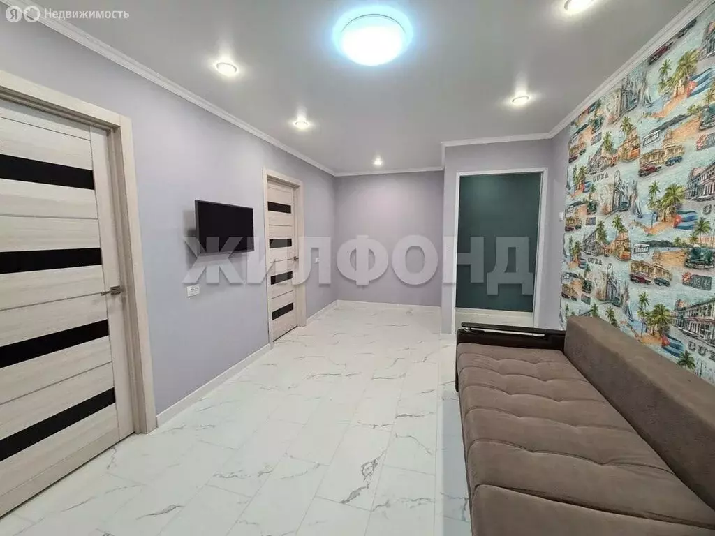 3-комнатная квартира: Абакан, улица Кати Перекрещенко, 16 (54.5 м) - Фото 2