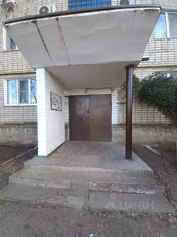 2-к кв. Краснодарский край, Новокубанск ул. Нева, 32 (47.0 м) - Фото 1