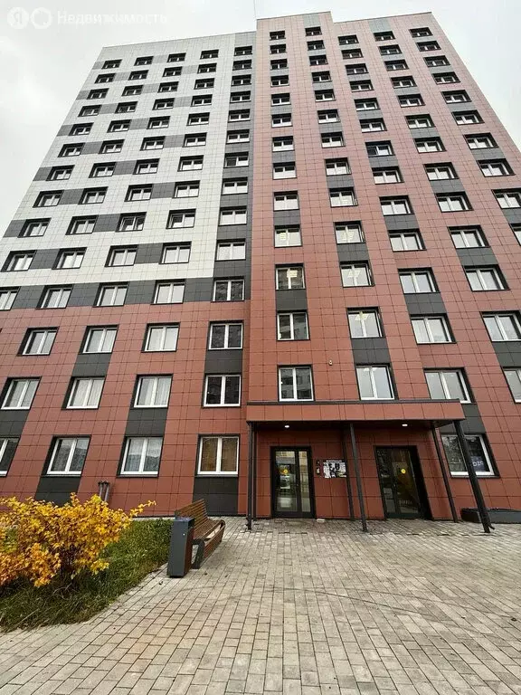 3-комнатная квартира: Киров, Березниковский переулок, 38к1 (64 м) - Фото 1