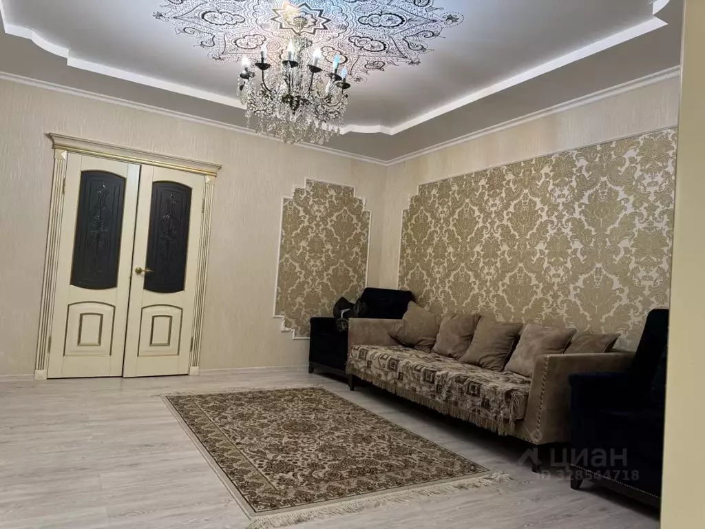 2-к кв. Ханты-Мансийский АО, Сургут ул. 30 лет Победы, 41 (78.0 м) - Фото 2