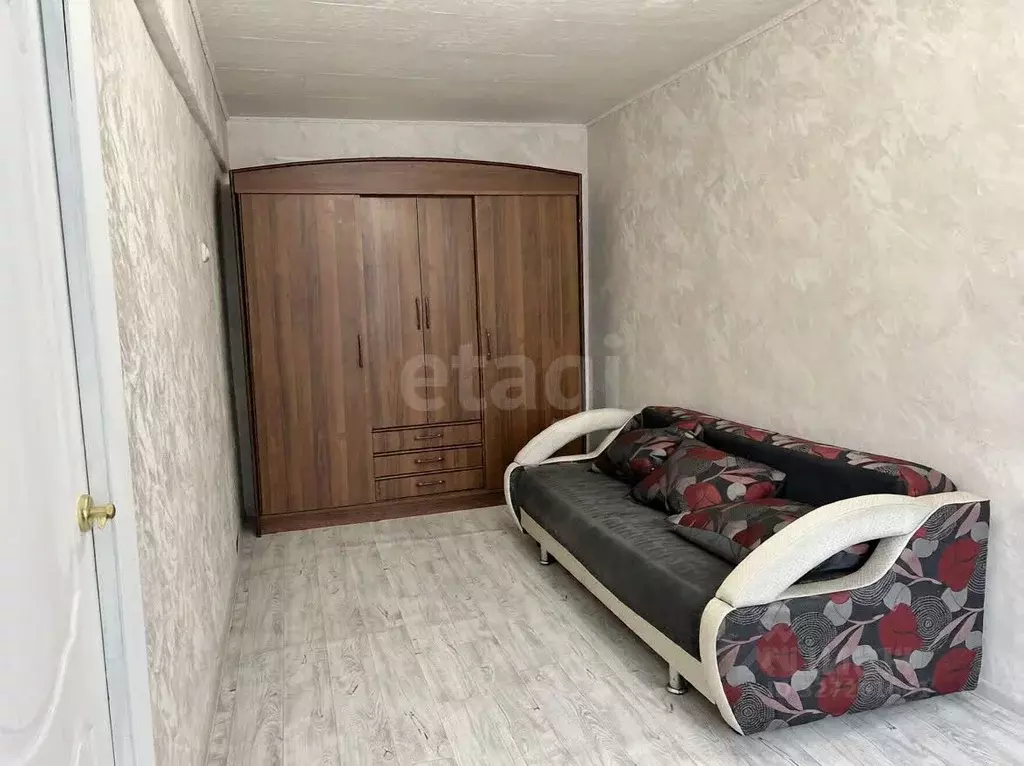 2-к кв. Омская область, Омск ул. Химиков, 4А (46.0 м) - Фото 2