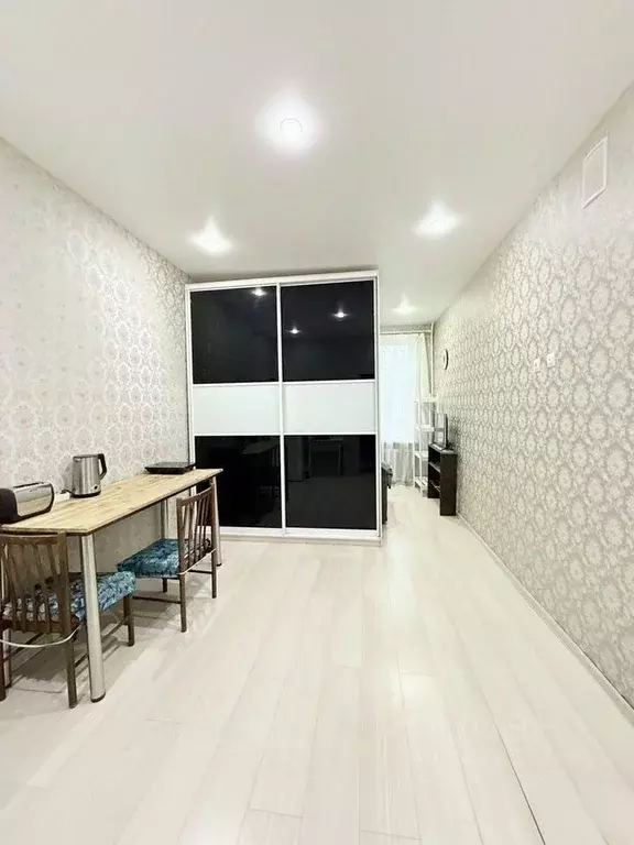 Комната Санкт-Петербург ул. Тарасова, 13 (19.0 м) - Фото 1