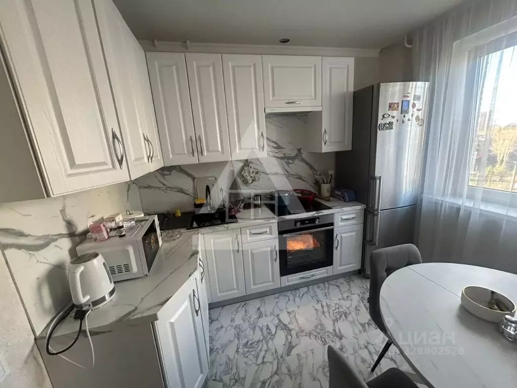 3-к кв. Челябинская область, Челябинск ул. Курчатова, 1 (64.5 м) - Фото 1