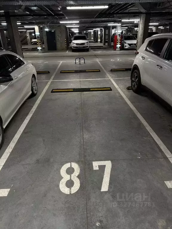 Гараж в Москва Производственная ул., 17 (13 м) - Фото 1