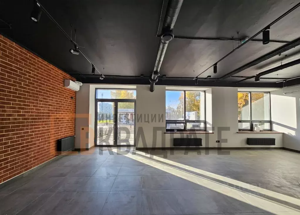 Торговая площадь в Татарстан, Казань просп. Ибрагимова, 32а (100 м) - Фото 2