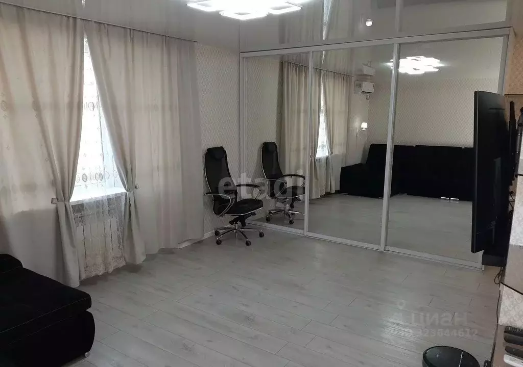 Студия Крым, Евпатория городской округ, Новоозерное пгт ул. ... - Фото 1