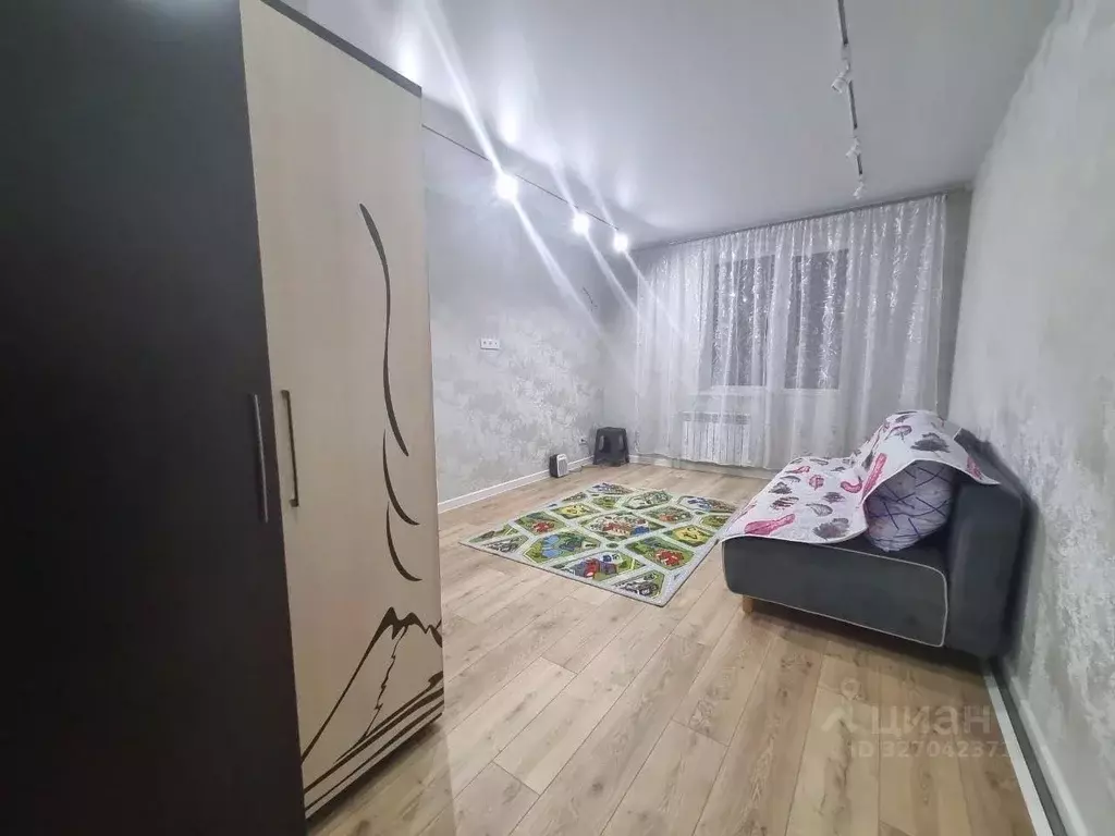 1-к кв. Волгоградская область, Волжский 38-й мкр, ул. С.Р. Медведева, ... - Фото 1