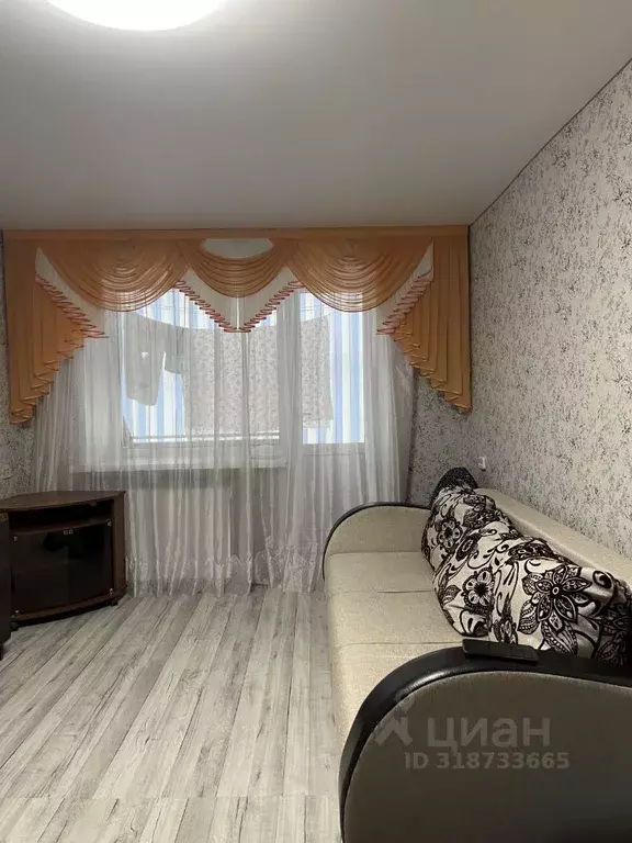 1-к кв. Татарстан, Нижнекамск ул. Тихая аллея, 14 (30.0 м) - Фото 0