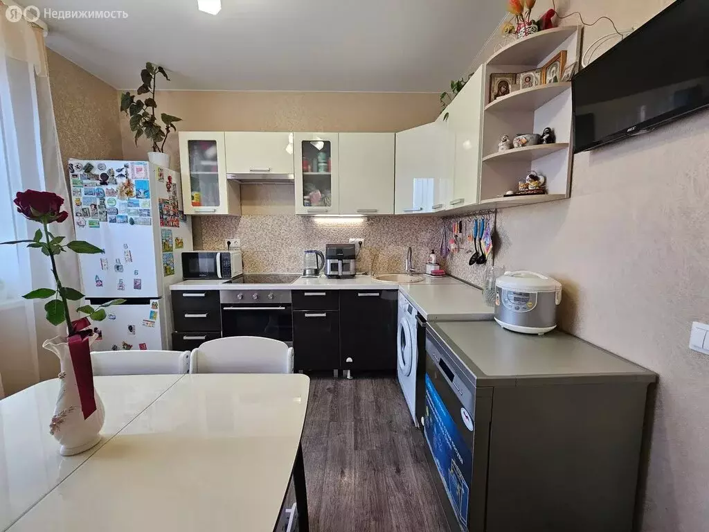 2-комнатная квартира: Тула, улица Павшинский Мост, 1к3 (55.9 м) - Фото 1