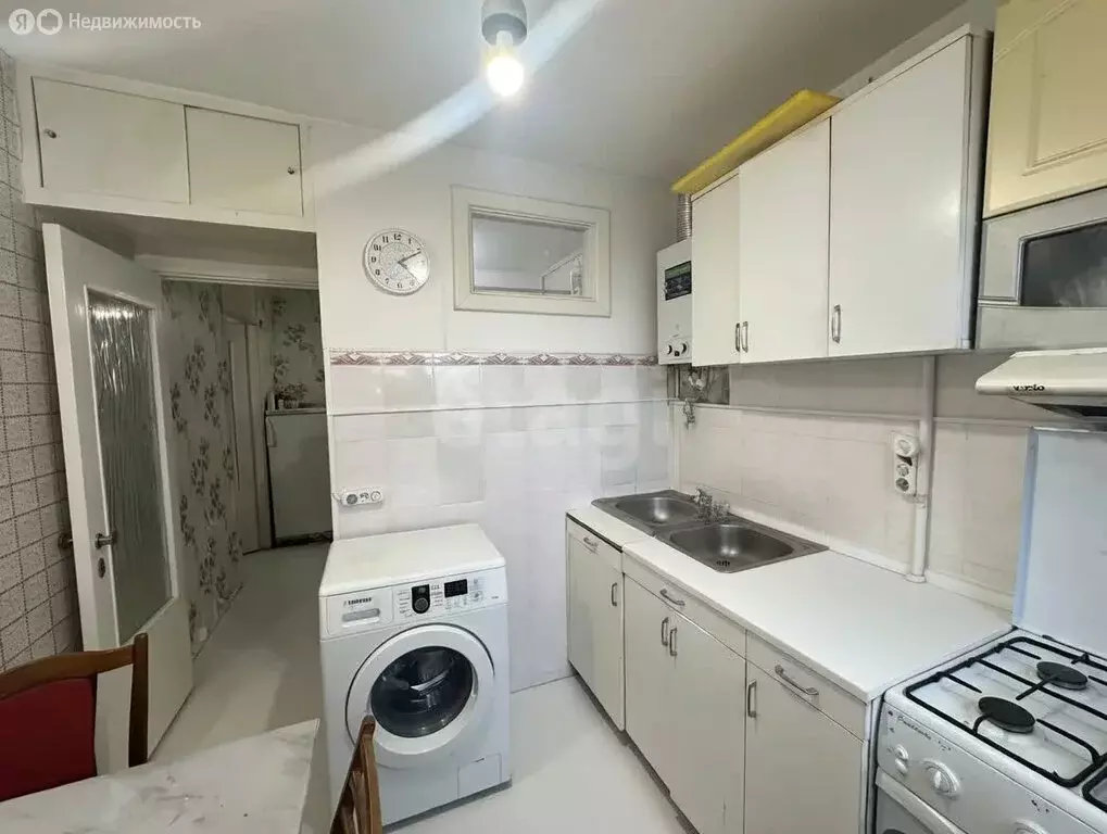 1-комнатная квартира: Феодосия, улица Чкалова, 179 (30.4 м) - Фото 2