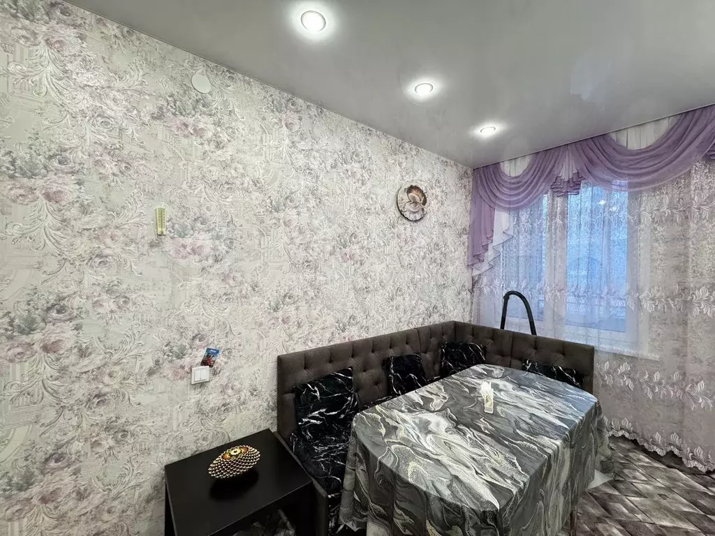 1-к. квартира, 44 м, 2/18 эт. - Фото 1